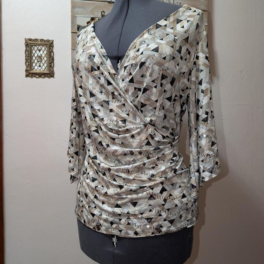 Dressbarn Women's y2k geometric silver shimmer blouse
